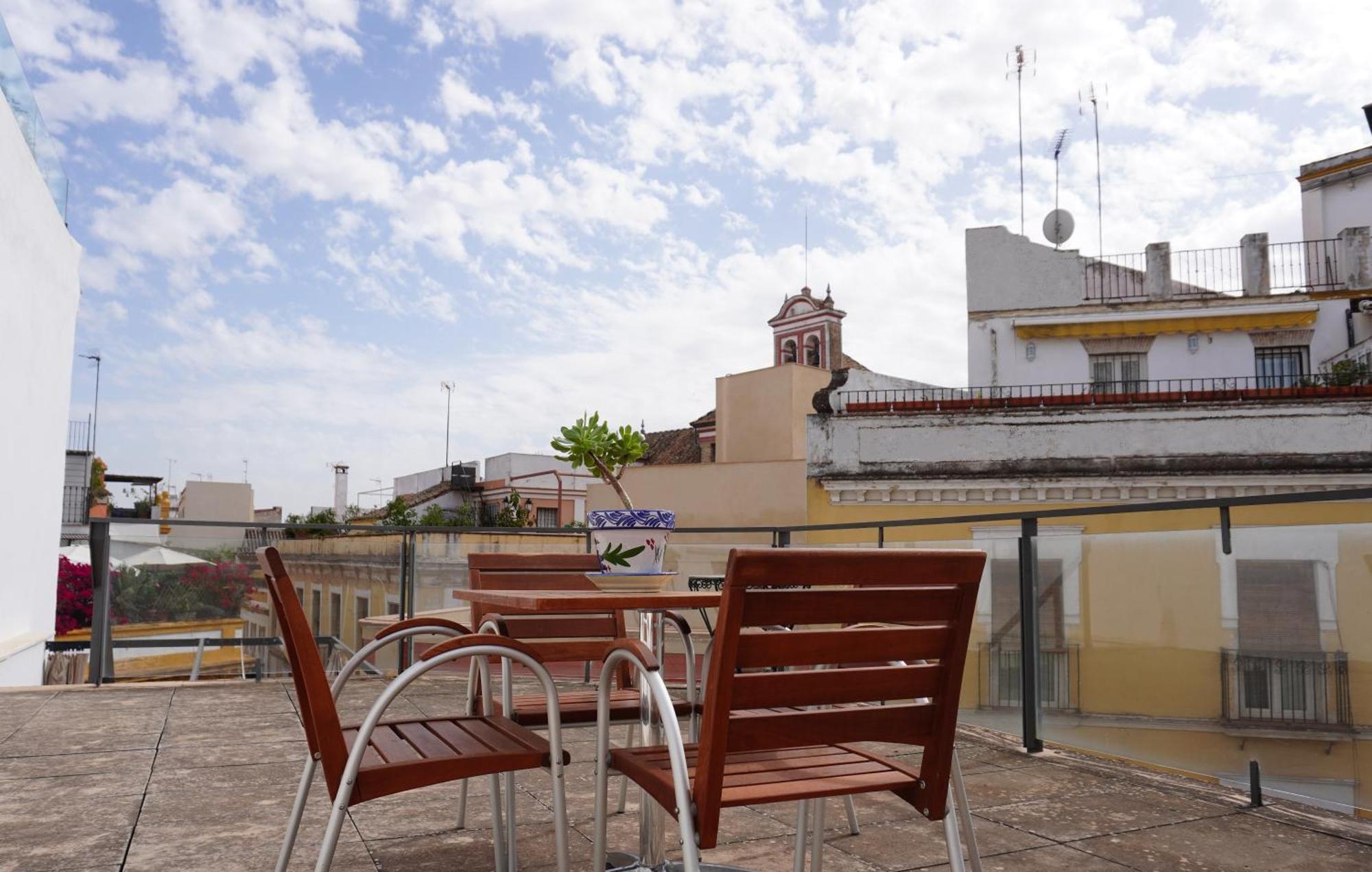 Casa Marcur Santa Cruz, Seville